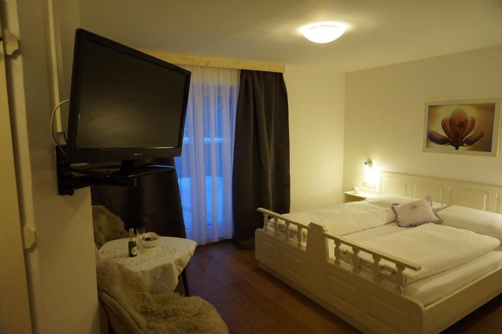 Haus Senoner Bed & Breakfast Кицбюел Екстериор снимка