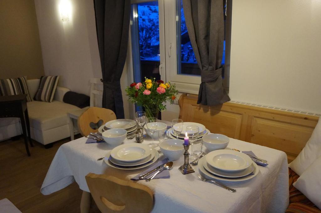 Haus Senoner Bed & Breakfast Кицбюел Стая снимка